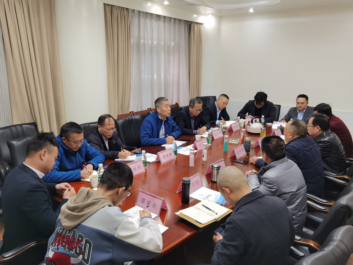 news04.jpg news04.jpg